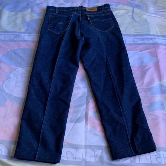 Vintage Levi’s 540 Relaxed Fit 34x27 Medium to Dark wash - Picture 8 of 13